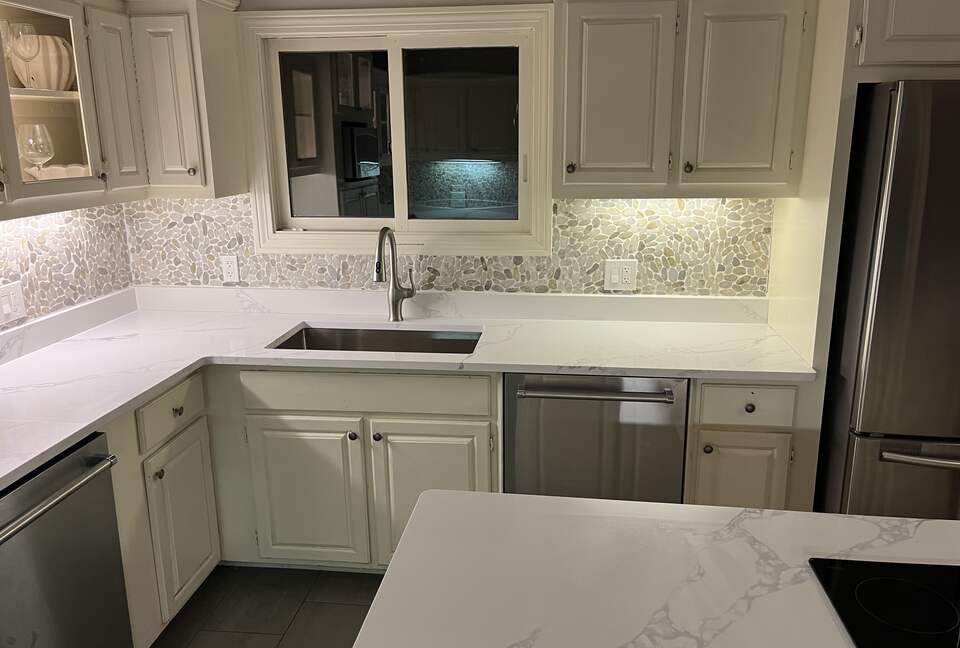 Sunset Summit on Lake Lanier - Lula, Georgia