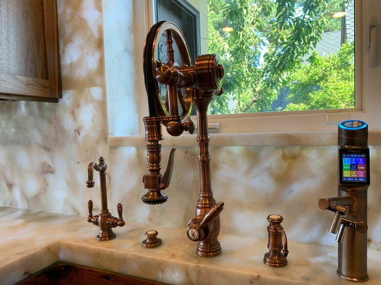 Golden Sunset Villa - Seattle, Washington