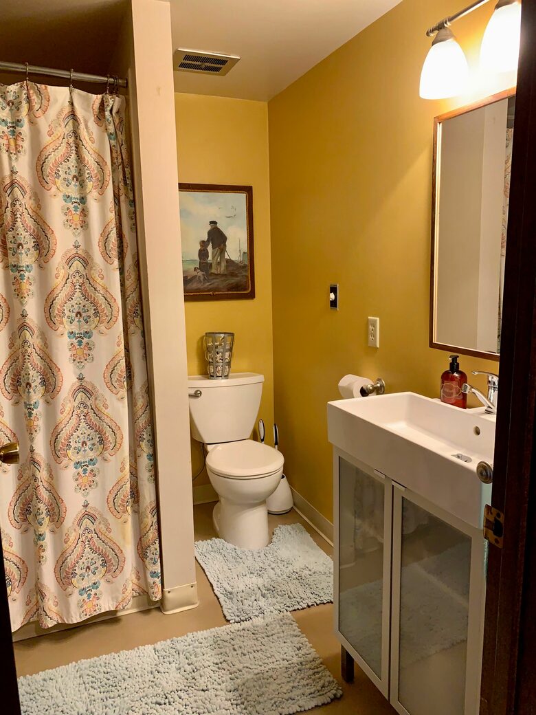 Golden Sunset Villa - Seattle, Washington