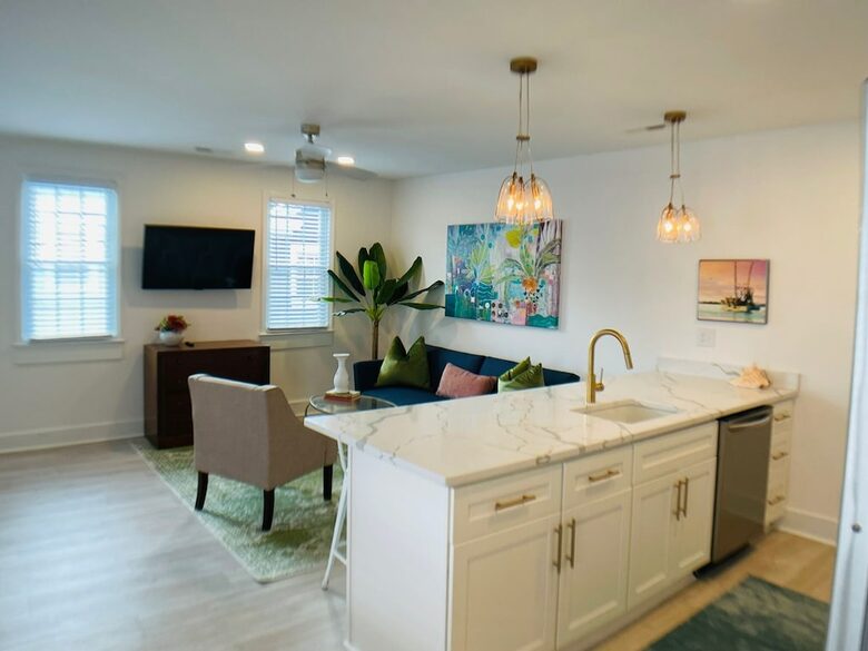 Charming Getaway In Downtown Charleston - Charleston, South Carolina