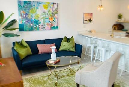 Charming Getaway In Downtown Charleston - Charleston, South Carolina