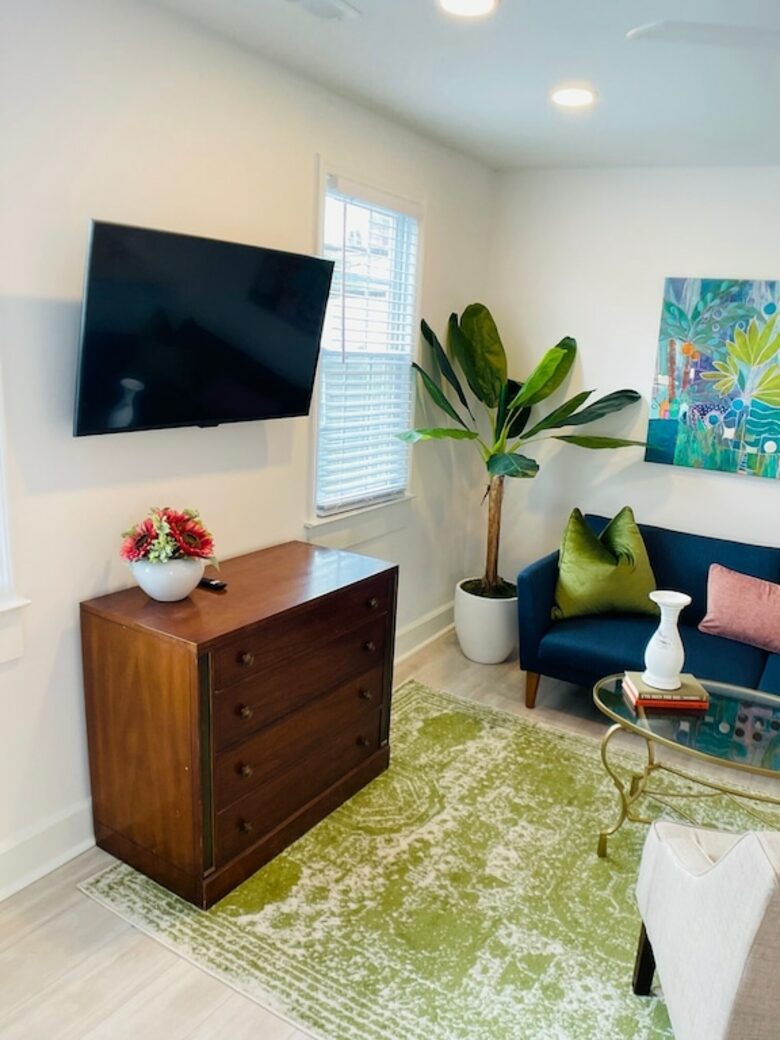 Charming Getaway In Downtown Charleston - Charleston, South Carolina