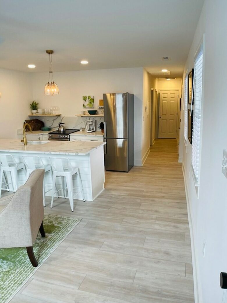 Charming Getaway In Downtown Charleston - Charleston, South Carolina