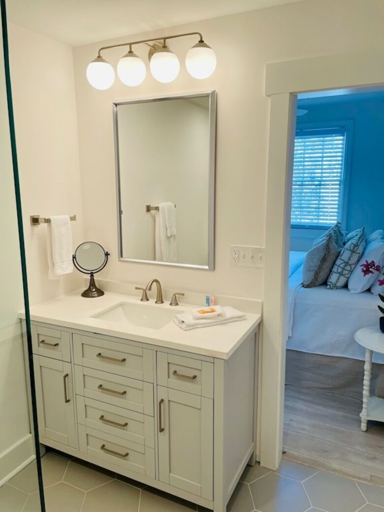 Charming Getaway In Downtown Charleston - Charleston, South Carolina