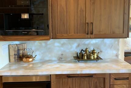 Golden Sunset Villa - Seattle, Washington