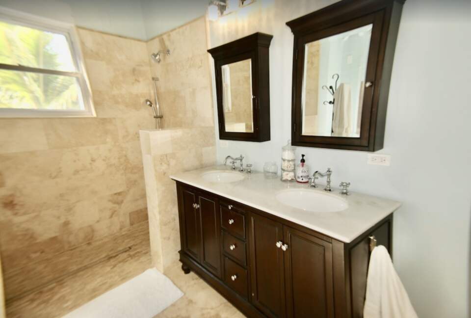 Luxury Villa with Stunning Views - St. Thomas, Virgin Islands, U.S.