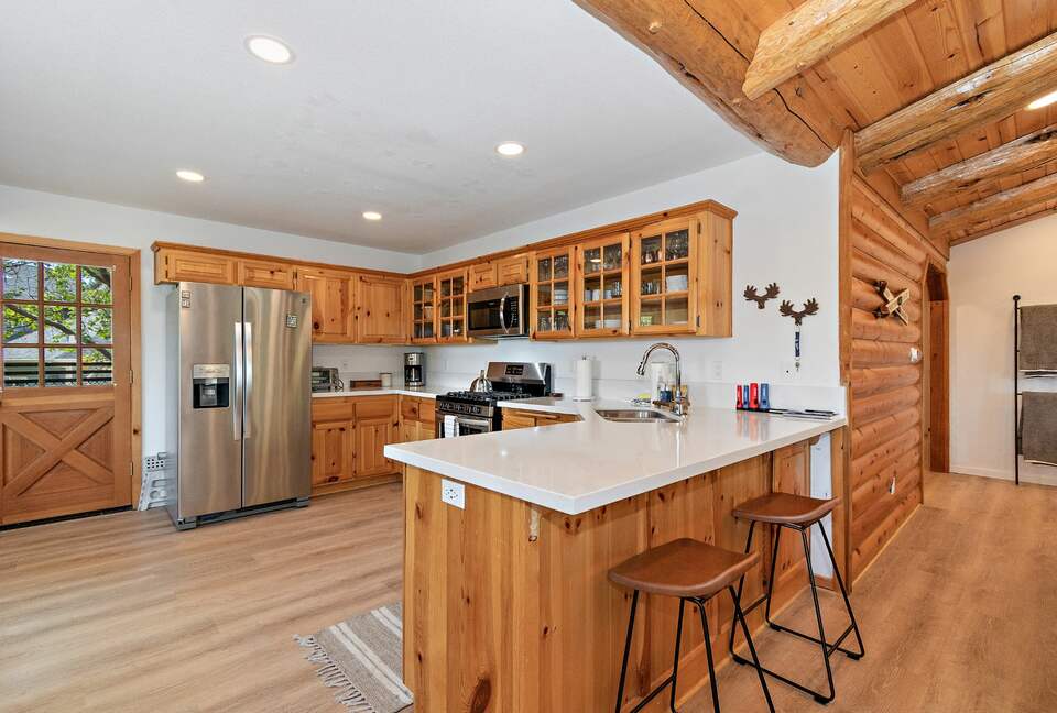 Pinehurst Lodge - Big Bear, California