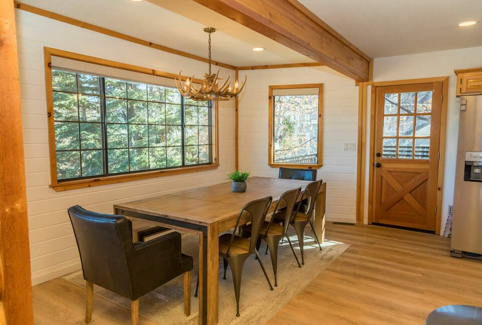 Pinehurst Lodge - Big Bear, California