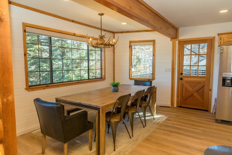 Pinehurst Lodge - Big Bear, California