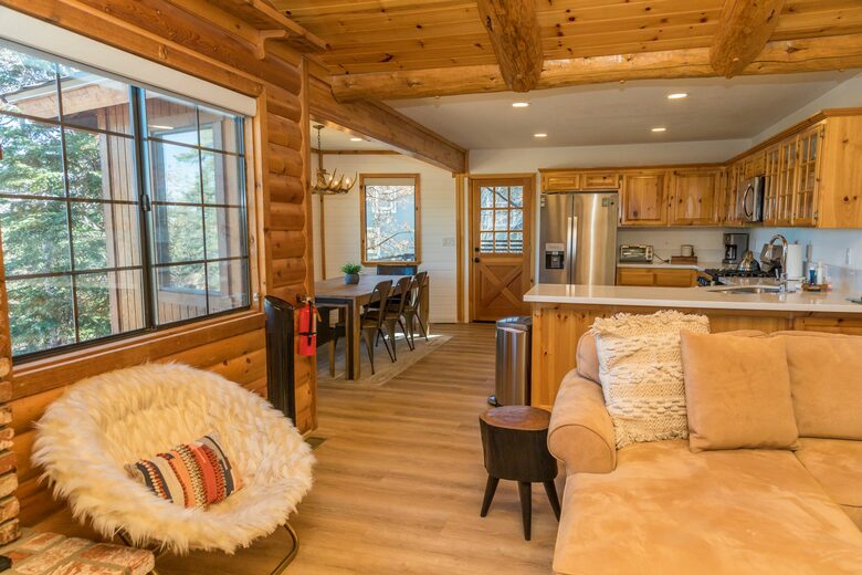 Pinehurst Lodge - Big Bear, California