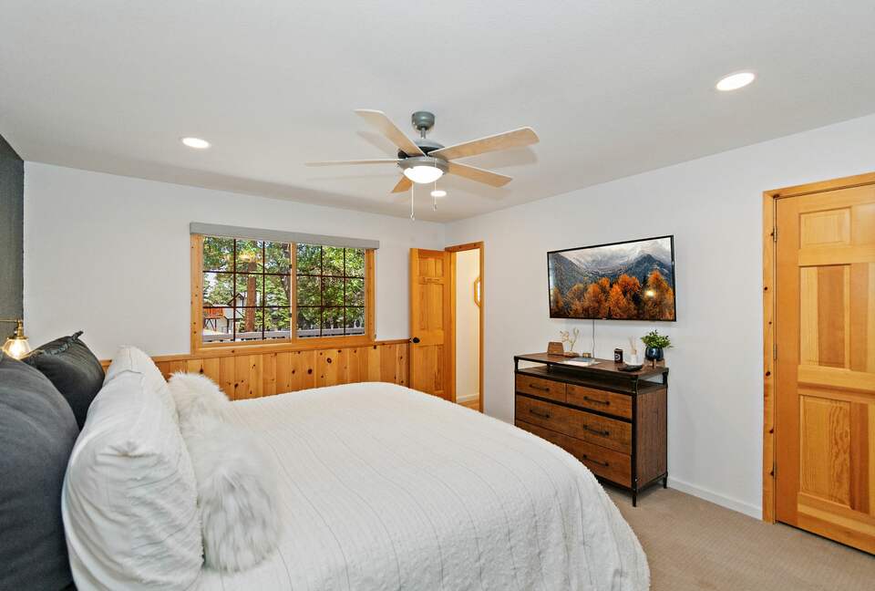 Pinehurst Lodge - Big Bear, California