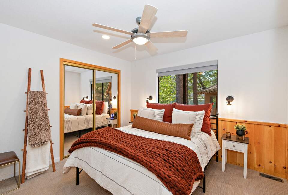 Pinehurst Lodge - Big Bear, California