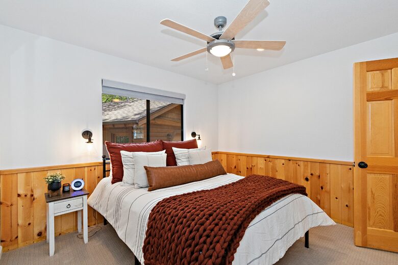 Pinehurst Lodge - Big Bear, California