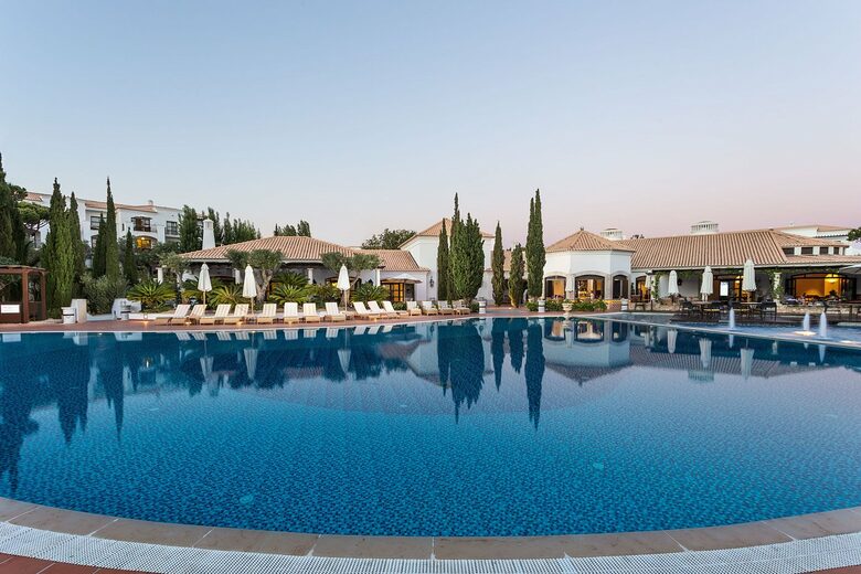 Falesia Beach Luxury Penthouse - Olhos d'Agua, Portugal