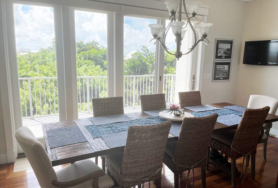 New Smyrna Oceanfront Beach House - New Smyrna Beach, Florida