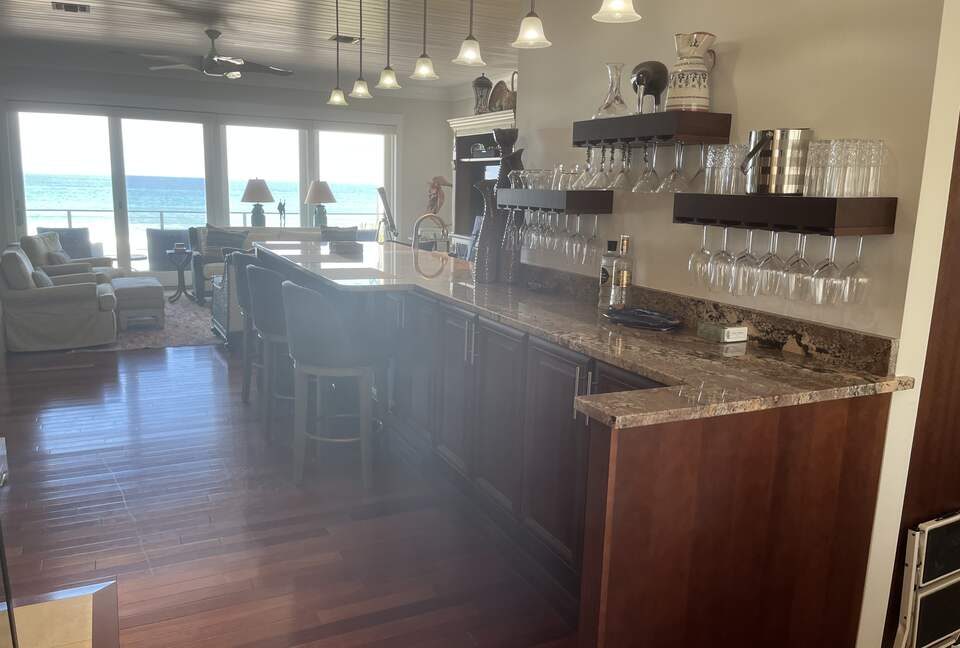 New Smyrna Oceanfront Beach House - New Smyrna Beach, Florida