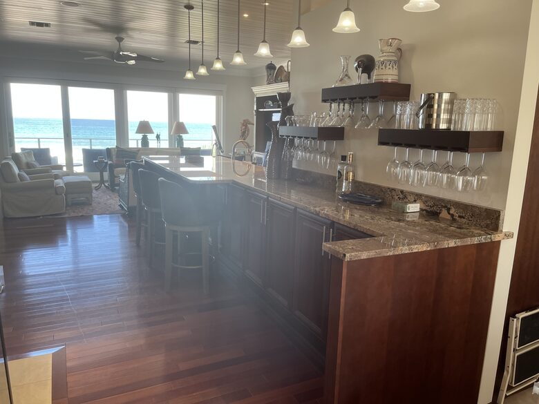 New Smyrna Oceanfront Beach House - New Smyrna Beach, Florida