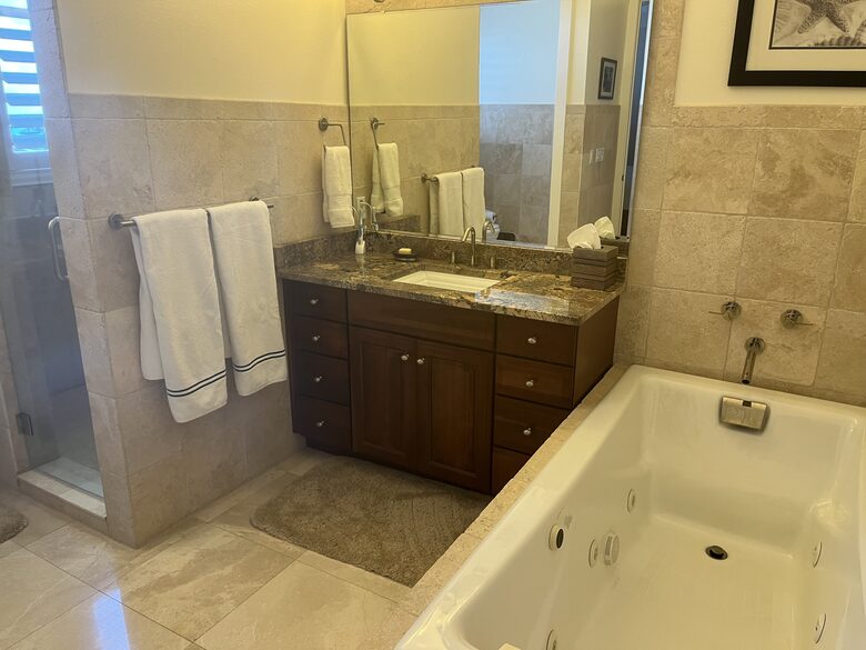 New Smyrna Oceanfront Beach House - New Smyrna Beach, Florida