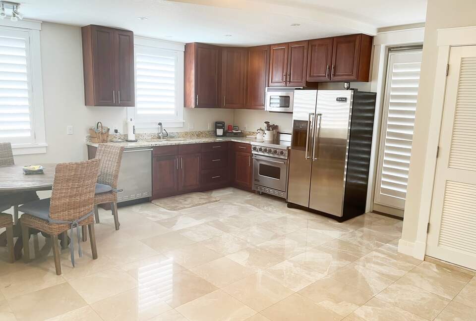 New Smyrna Oceanfront Beach House - New Smyrna Beach, Florida