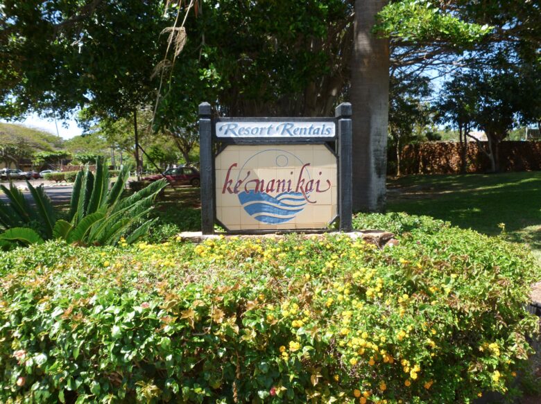 Ke Nani Kai Waterfront Resort - Kaluakoi Molokai, Hawaii