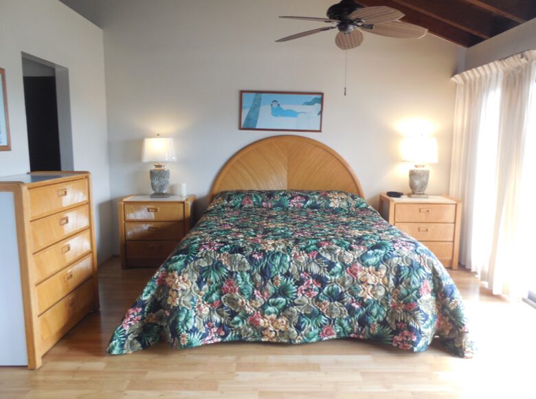 Ke Nani Kai Waterfront Resort - Kaluakoi Molokai, Hawaii