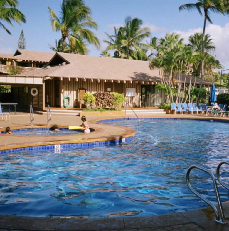 Ke Nani Kai Waterfront Resort - Kaluakoi Molokai, Hawaii