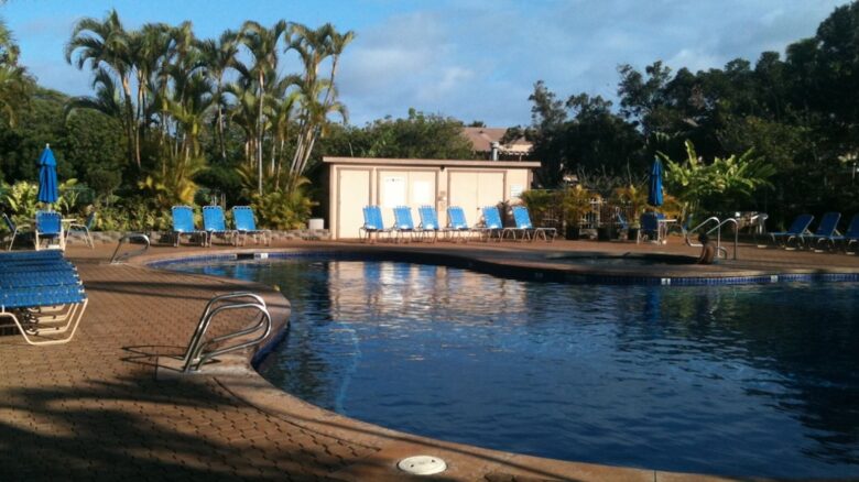 Ke Nani Kai Waterfront Resort - Kaluakoi Molokai, Hawaii