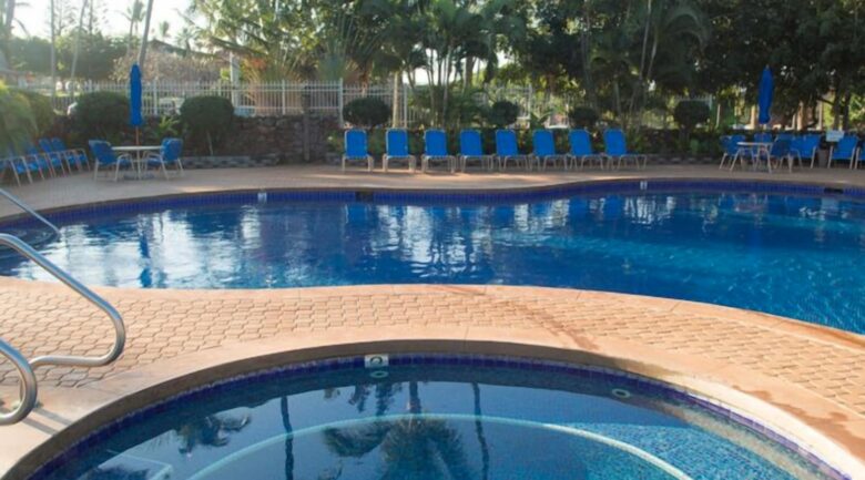 Ke Nani Kai Waterfront Resort - Kaluakoi Molokai, Hawaii