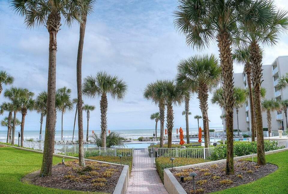 Oceanfront Surf Town - New Smyrna Beach, Florida