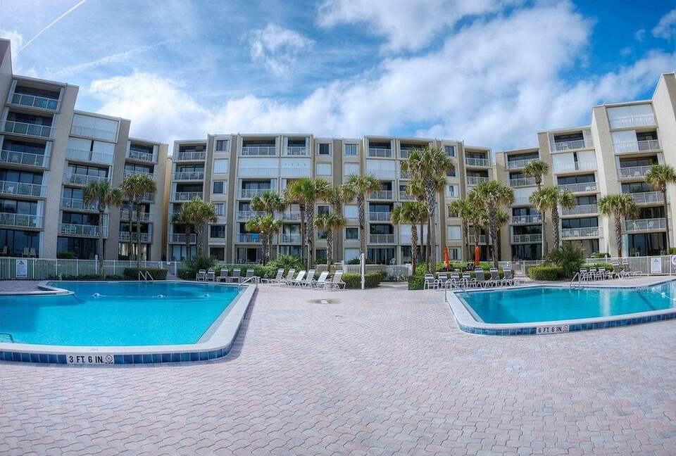 Oceanfront Surf Town - New Smyrna Beach, Florida