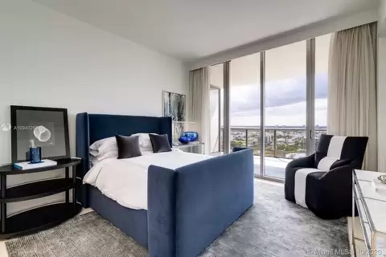 Stunning Beachfront Condo at St Regis - Bal Harbour, Florida