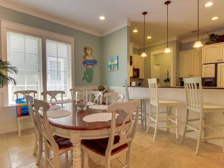 Sandestin Bungalow with a Golf Cart - Destin, Florida