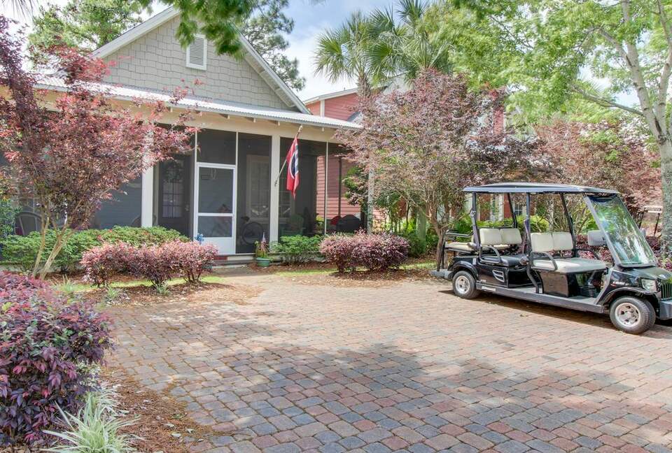 Sandestin Bungalow with a Golf Cart - Destin, Florida