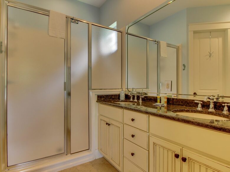 Sandestin Bungalow with a Golf Cart - Destin, Florida