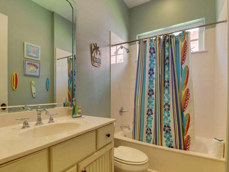 Sandestin Bungalow with a Golf Cart - Destin, Florida