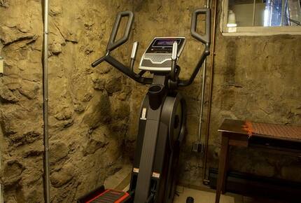 Classic 1900's Rocky Mountain Retreat - Glenwood Springs, Colorado