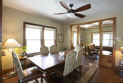 Classic 1900's Rocky Mountain Retreat - Glenwood Springs, Colorado