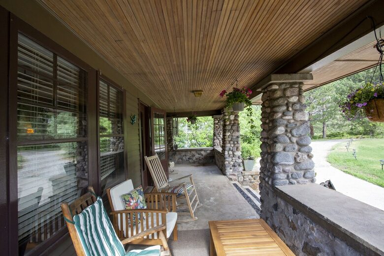 Classic 1900's Rocky Mountain Retreat - Glenwood Springs, Colorado