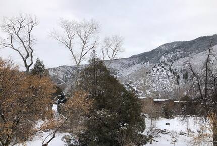 Classic 1900's Rocky Mountain Retreat - Glenwood Springs, Colorado