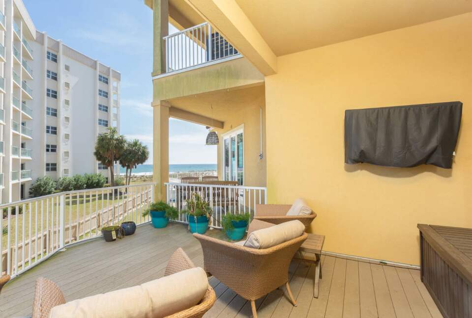 Panhandle Paradise Luxe Townhome - Pensacola Beach, Florida