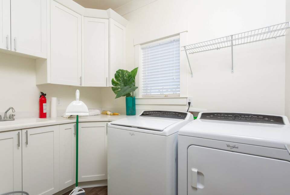 Panhandle Paradise Luxe Townhome - Pensacola Beach, Florida