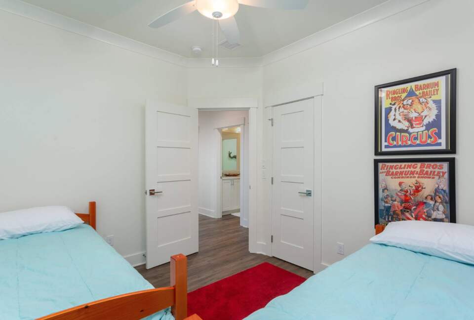 Panhandle Paradise Luxe Townhome - Pensacola Beach, Florida