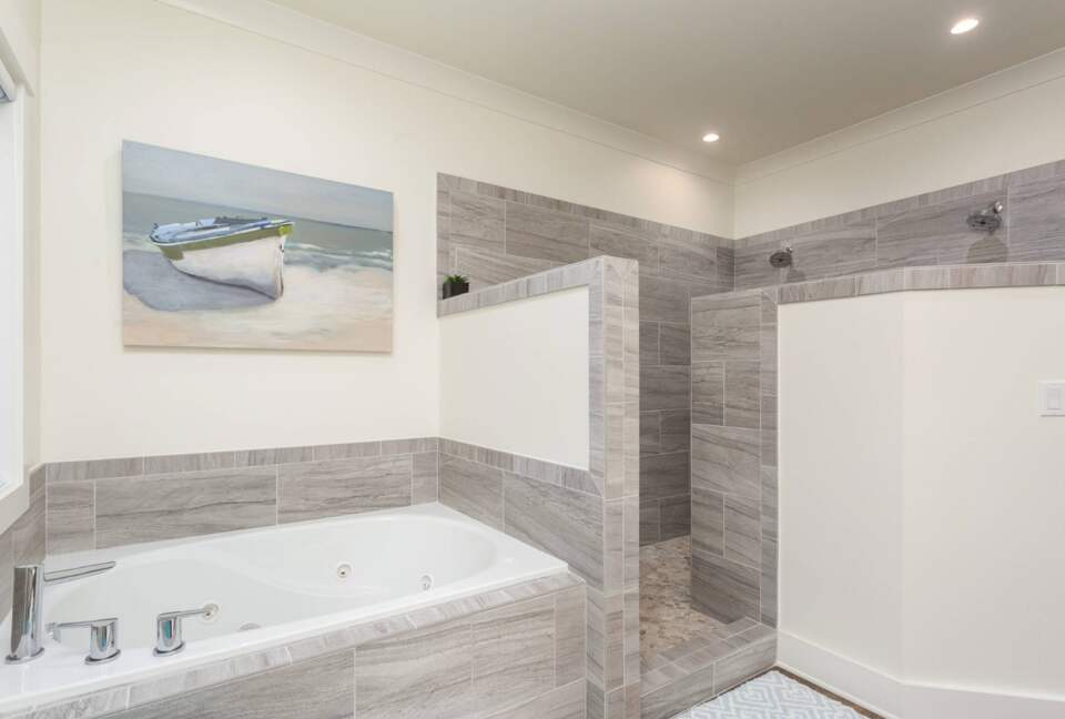 Panhandle Paradise Luxe Townhome - Pensacola Beach, Florida