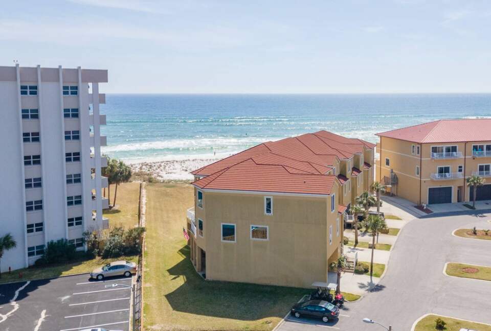 Panhandle Paradise Luxe Townhome - Pensacola Beach, Florida