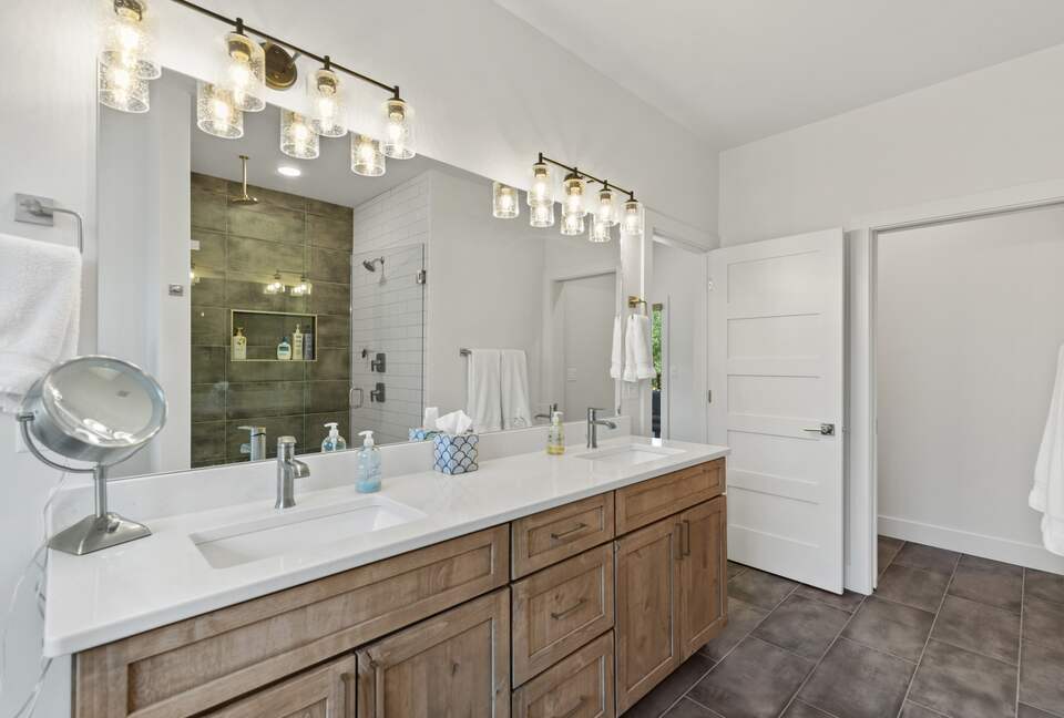 New Prairie Craftsman Charmer - Bozeman, Montana