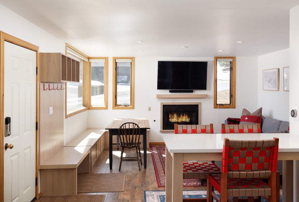 Snowmass Village 3 Bedroom Getaway - Snowmass Village, Colorado