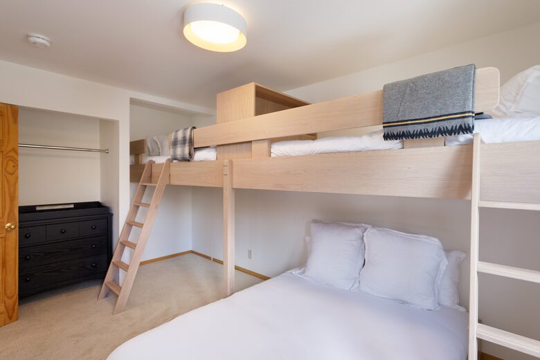 Snowmass Village 3 Bedroom Getaway - Snowmass Village, Colorado