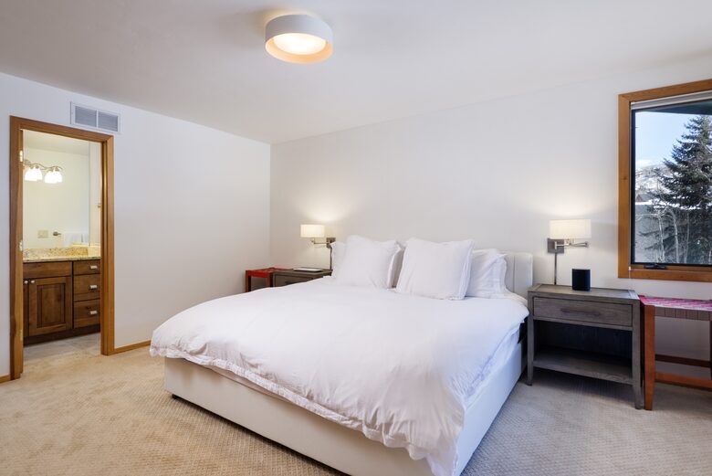 Snowmass Village 3 Bedroom Getaway - Snowmass Village, Colorado