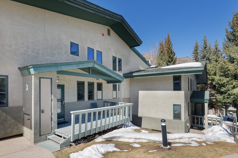 Snowmass Village 3 Bedroom Getaway - Snowmass Village, Colorado