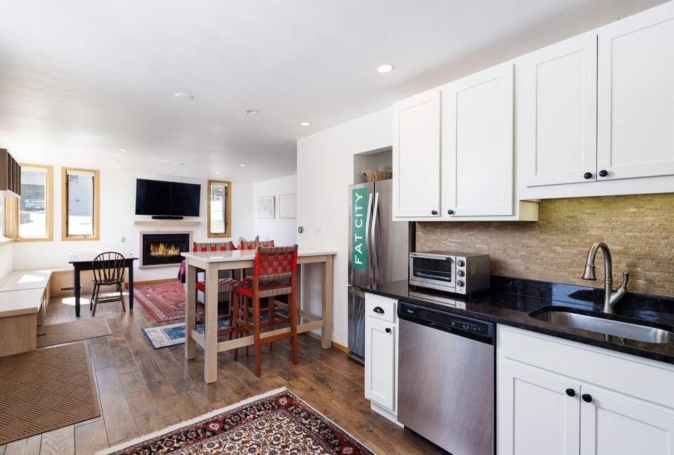 Snowmass Village 3 Bedroom Getaway - Snowmass Village, Colorado